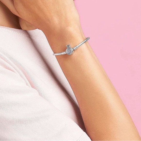 💗 Pandora Crown O bracelet - size 18 💗 - Picture 3 of 9